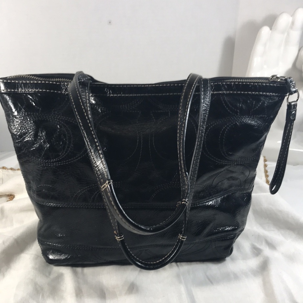 Coach Vintage Women’s F15142 Black Patent Leather CC Logo Stitch Tote Bag Purse - Picture 3 of 12